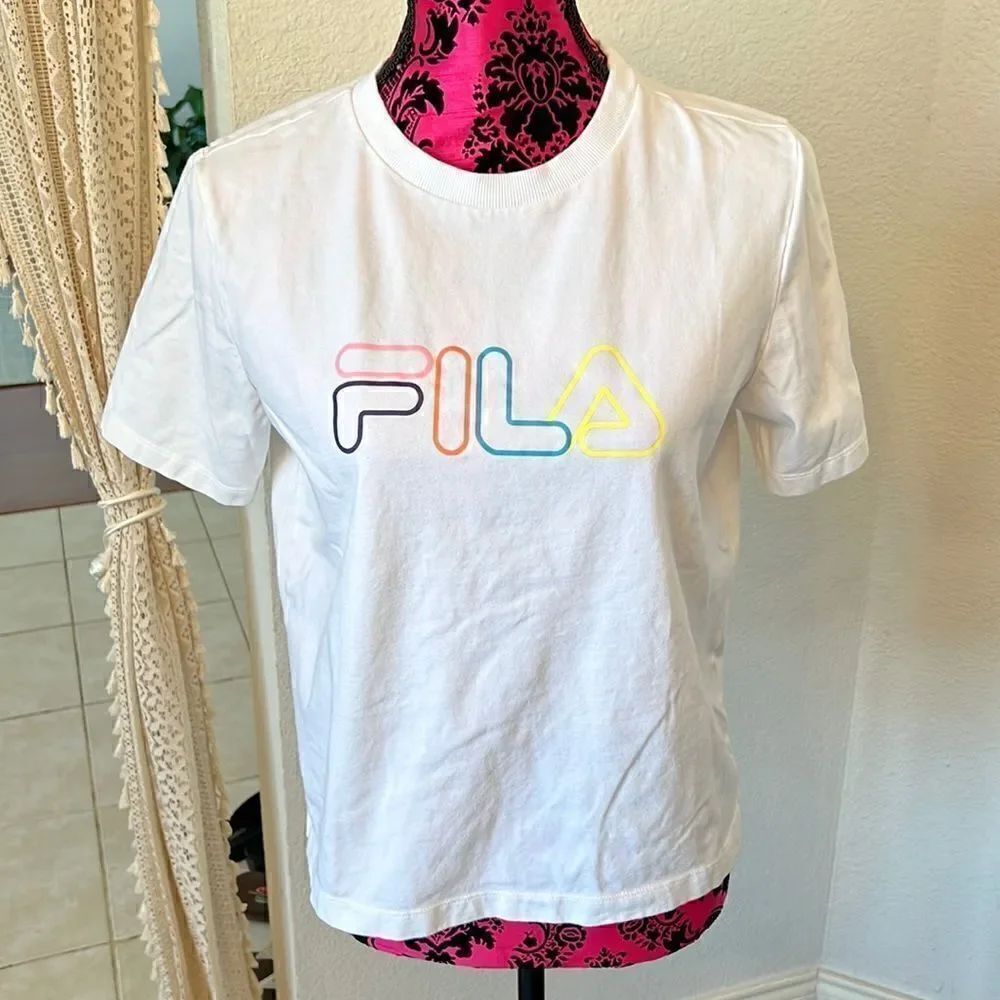 Ladies FILA White Short Sleeve Tee - Size Small